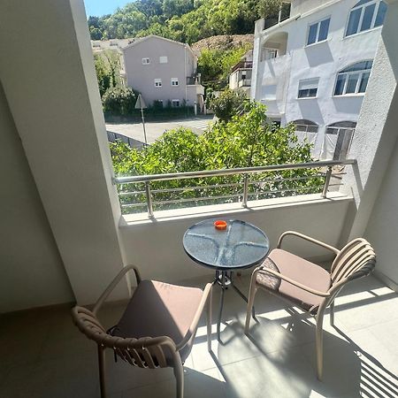 Apartments Manojlovic Будва Екстериор снимка