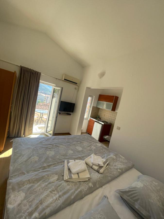 Apartments Manojlovic Будва Екстериор снимка