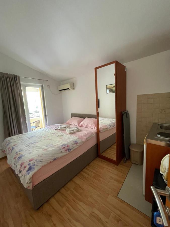 Apartments Manojlovic Будва Екстериор снимка