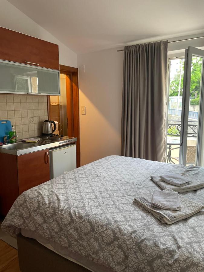 Apartments Manojlovic Будва Екстериор снимка