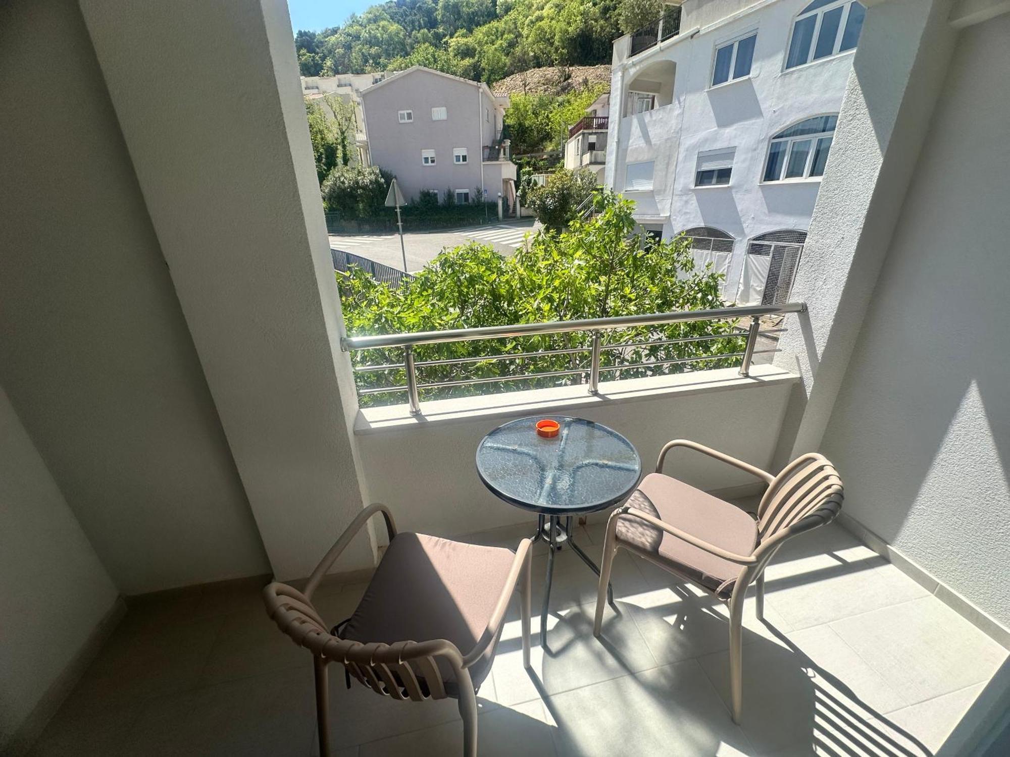 Apartments Manojlovic Будва Екстериор снимка
