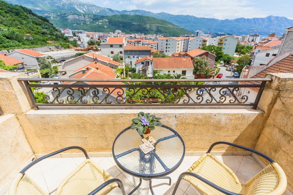 Apartments Manojlovic Будва Екстериор снимка