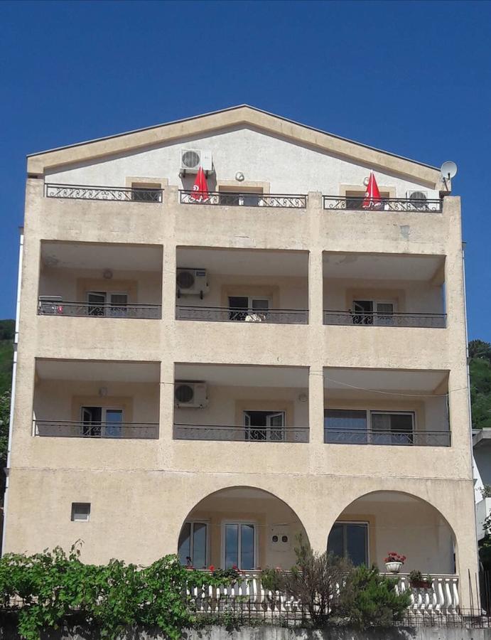 Apartments Manojlovic Будва Екстериор снимка