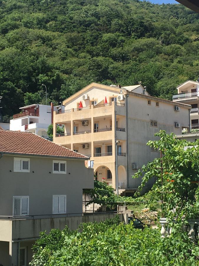 Apartments Manojlovic Будва Екстериор снимка